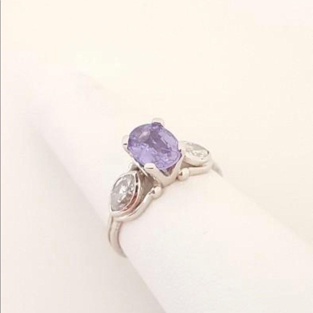 14K White G Sap 1.25 CT 2 Marquise Diam .80 CTTW.